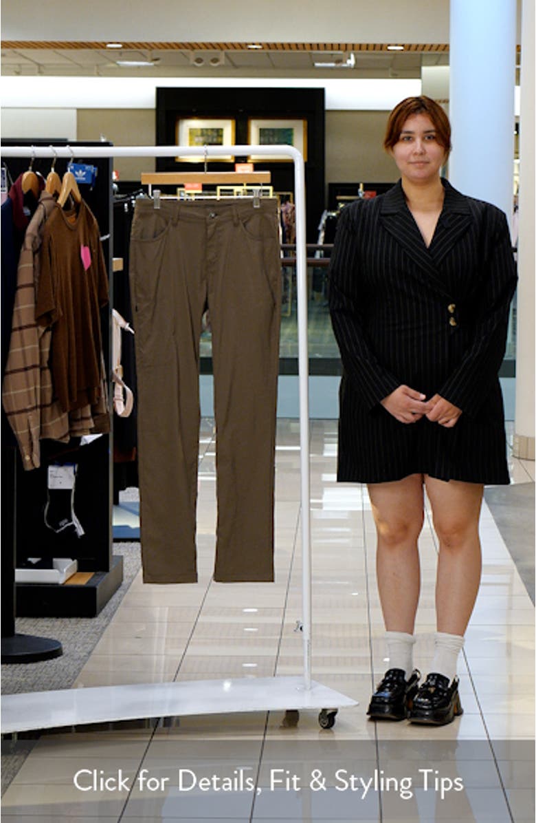 Halle Stretch, sales video thumbnail