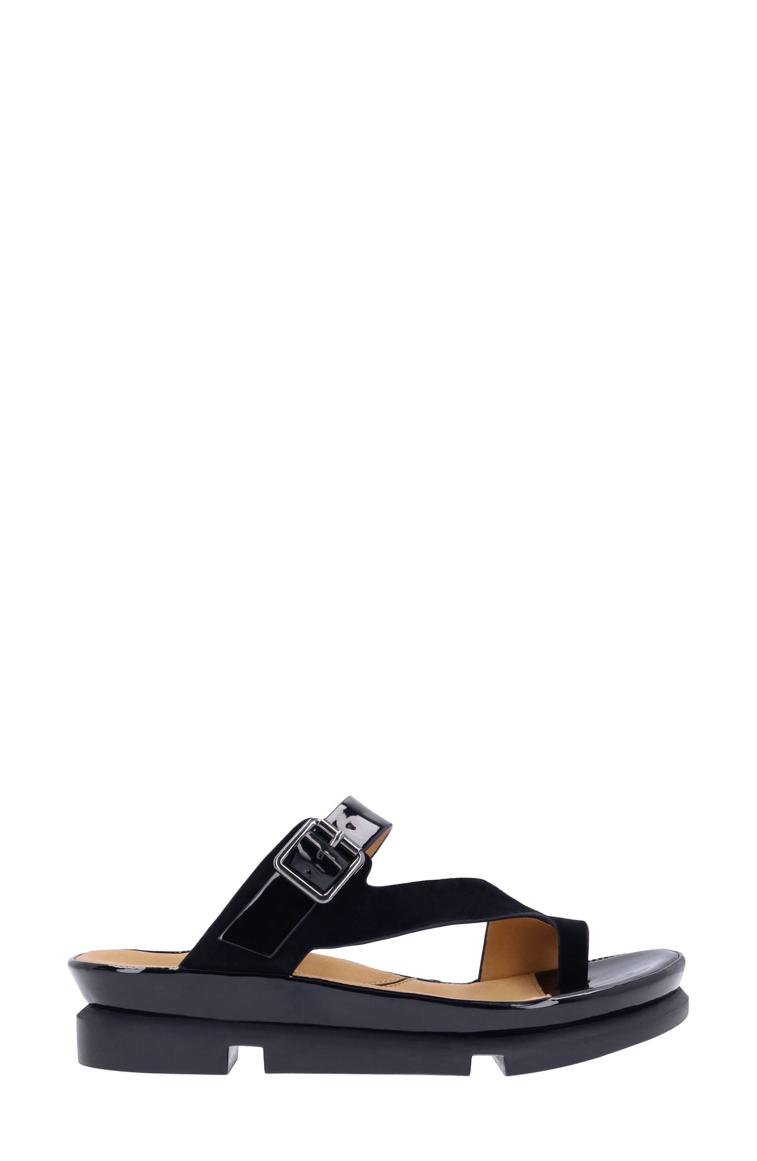 L'Amour des Pieds Alanza Toe Loop Sandal, Alternate, color, Black
