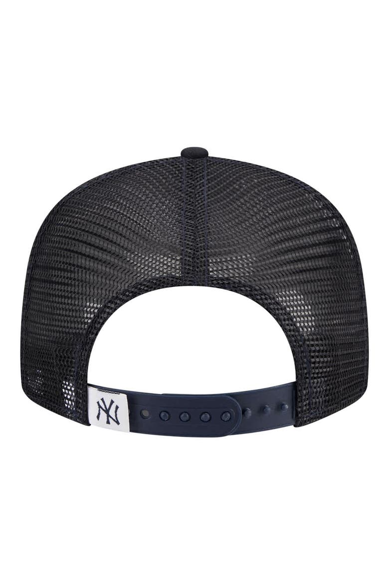 Youth New Era  Navy New York Yankees 9FIFTY Trucker Snapback Hat, Alternate, color, Navy