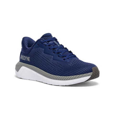 No. 24 Men's Sport Move Hands Free Sneaker