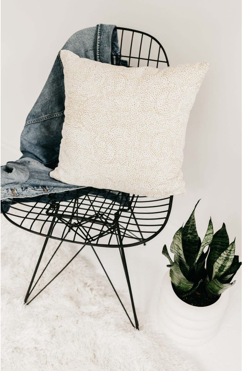 at300nelson Palizada in Halcyon 18" x 18" Pillow, Alternate, color, Halcyon