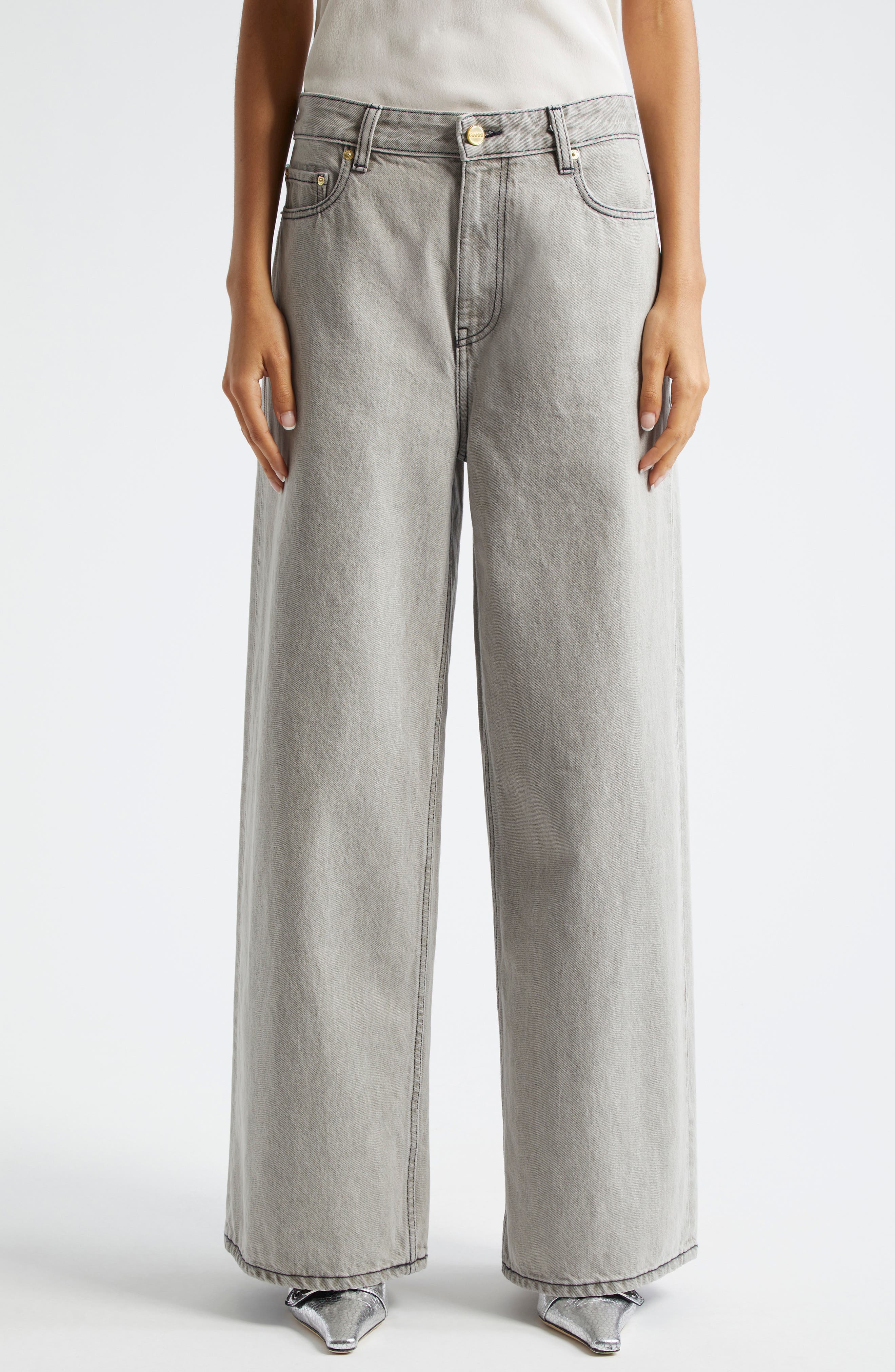 Future Apparel Wide Leg Jeans