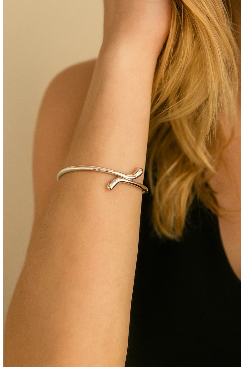 Teardrop Bracelets, Alternate, color, Silver