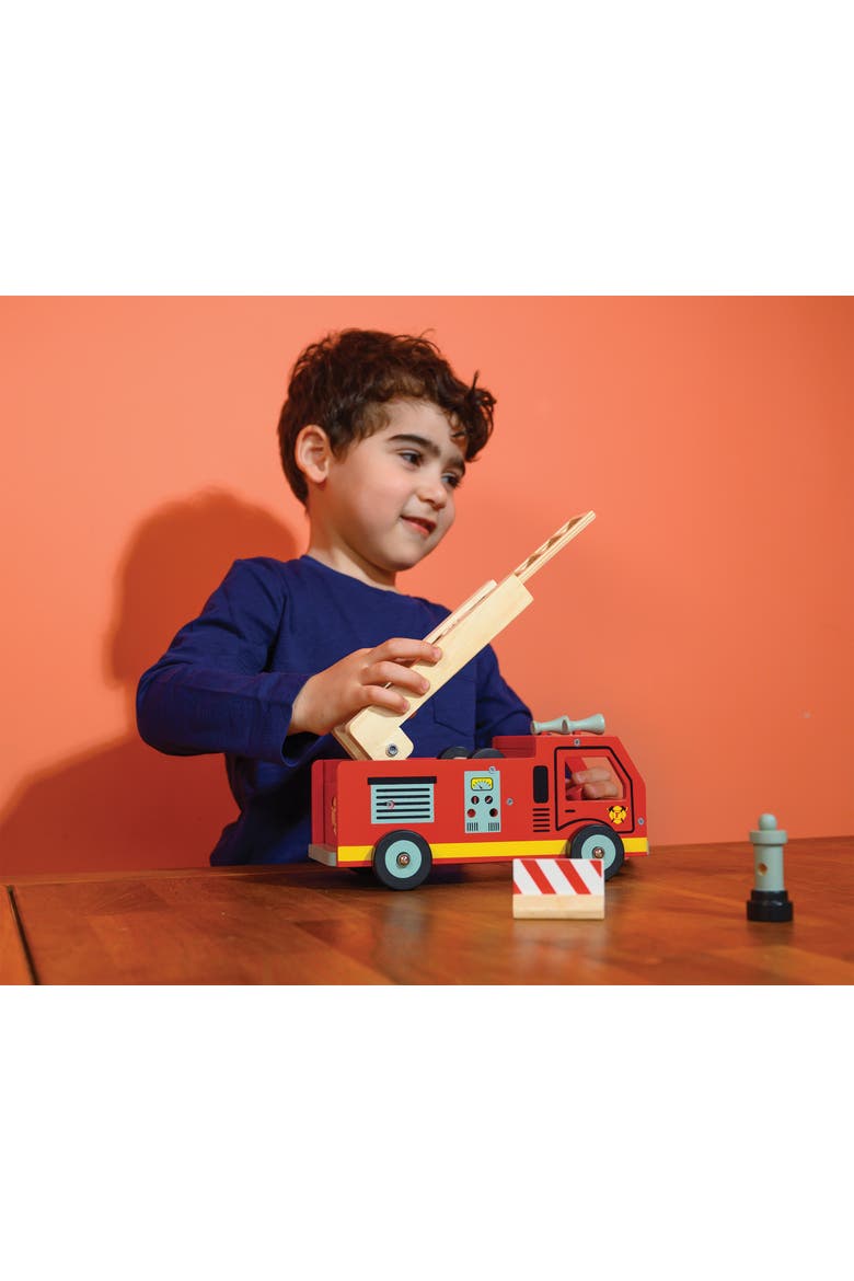 Red Fire Engine, Alternate, color, Multi-color