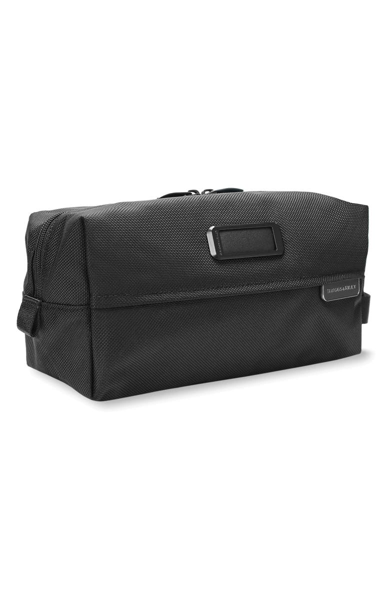 Briggs & Riley Baseline Everyday Essentials Dopp Kit, Alternate, color, Black