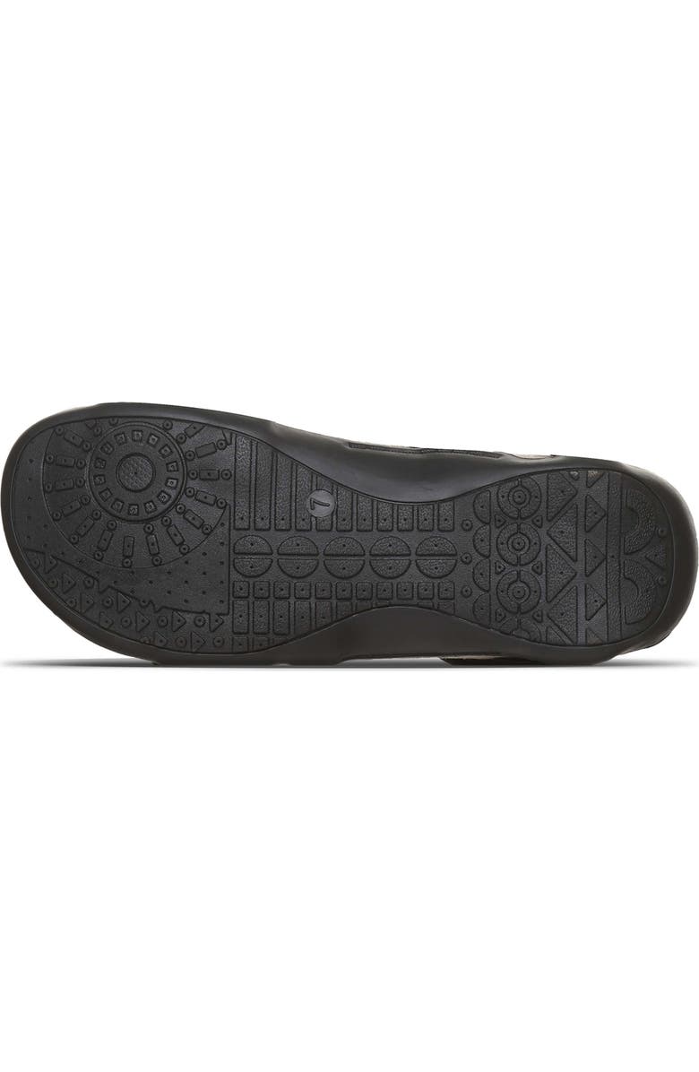 BEARPAW Acacia Faux Leather Slide Sandal, Alternate, color, Black