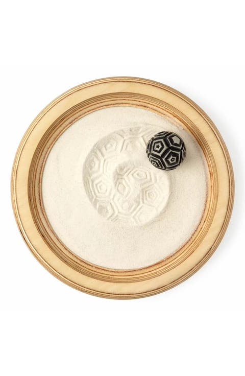 Meditative Sand Wonderscape by Olander Earthworks