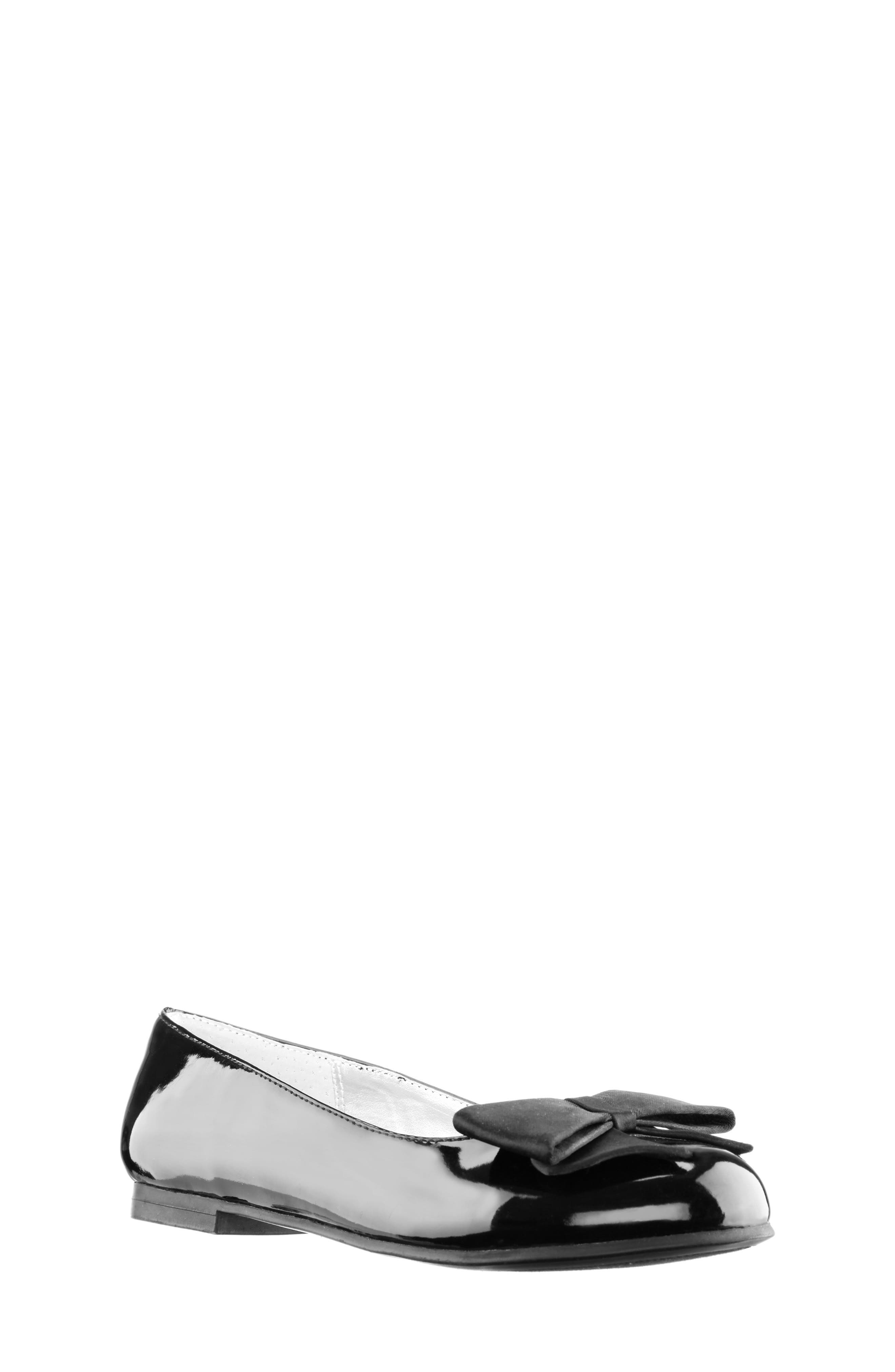 Nina 'Pegasus' Flat, Alternate, color, 