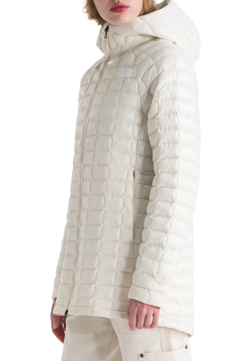 The North Face Thermoball Quilted Hooded Parka, Alternate, color, White Dune