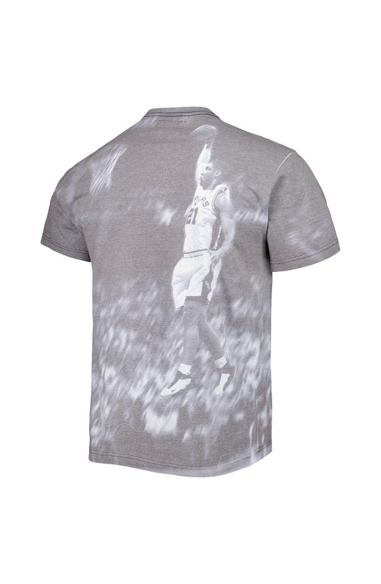 Mitchell & Ness Men's Mitchell & Ness Tim Duncan Heather Gray San Antonio Spurs Above The Rim T-Shirt, Alternate, color, 