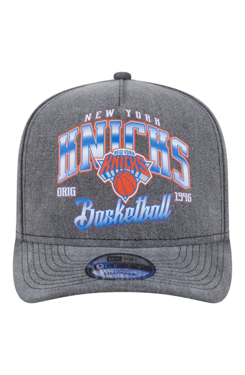 New Era Men's New Era Charcoal New York Knicks Throwback Washed Pre-Curved 9FIFTY Snapback Hat, Alternate, color, Charcoal