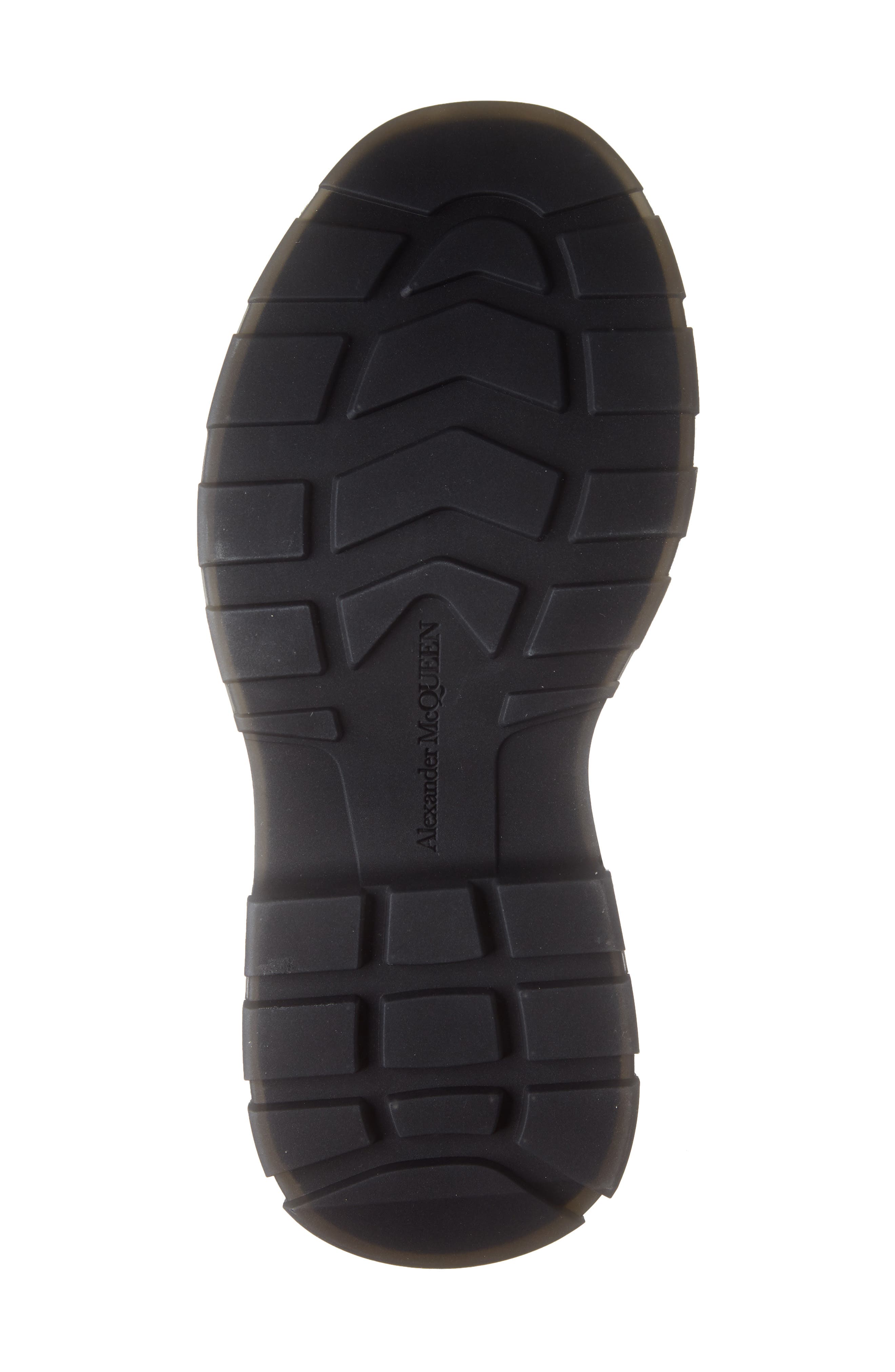 Alexander McQueen Tread Chelsea Boot, Alternate, color, CORN BLUE