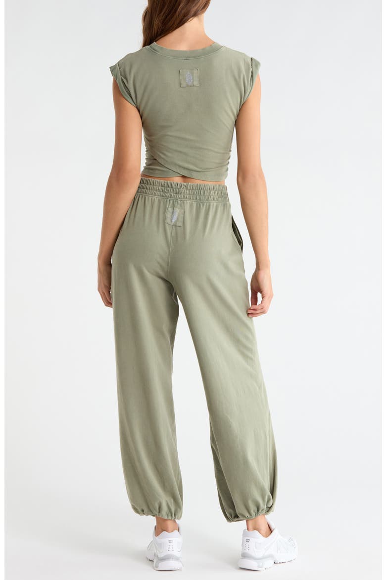 FP Movement Hot Shot Crossover T-Shirt & Joggers Set, Alternate, color, TERRAIN