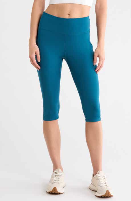 Stride Curve Capri Leggings