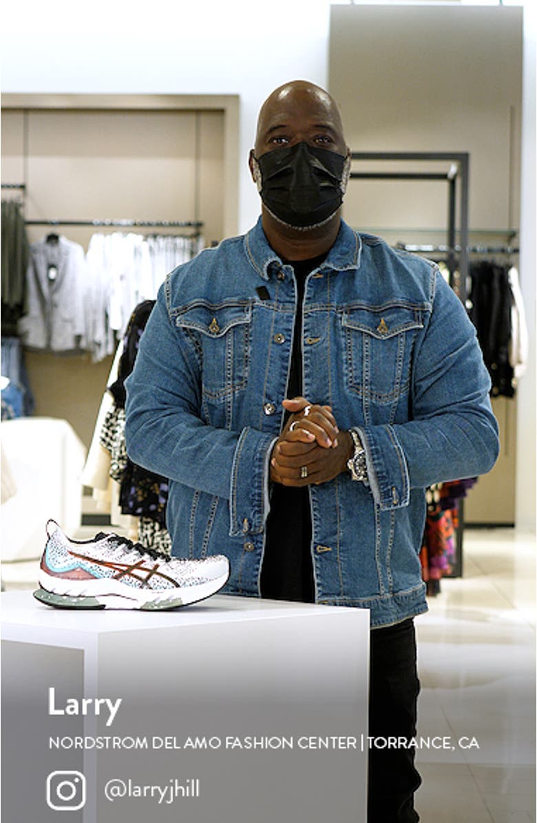 Kinsei Blast Running Shoe, sales video thumbnail