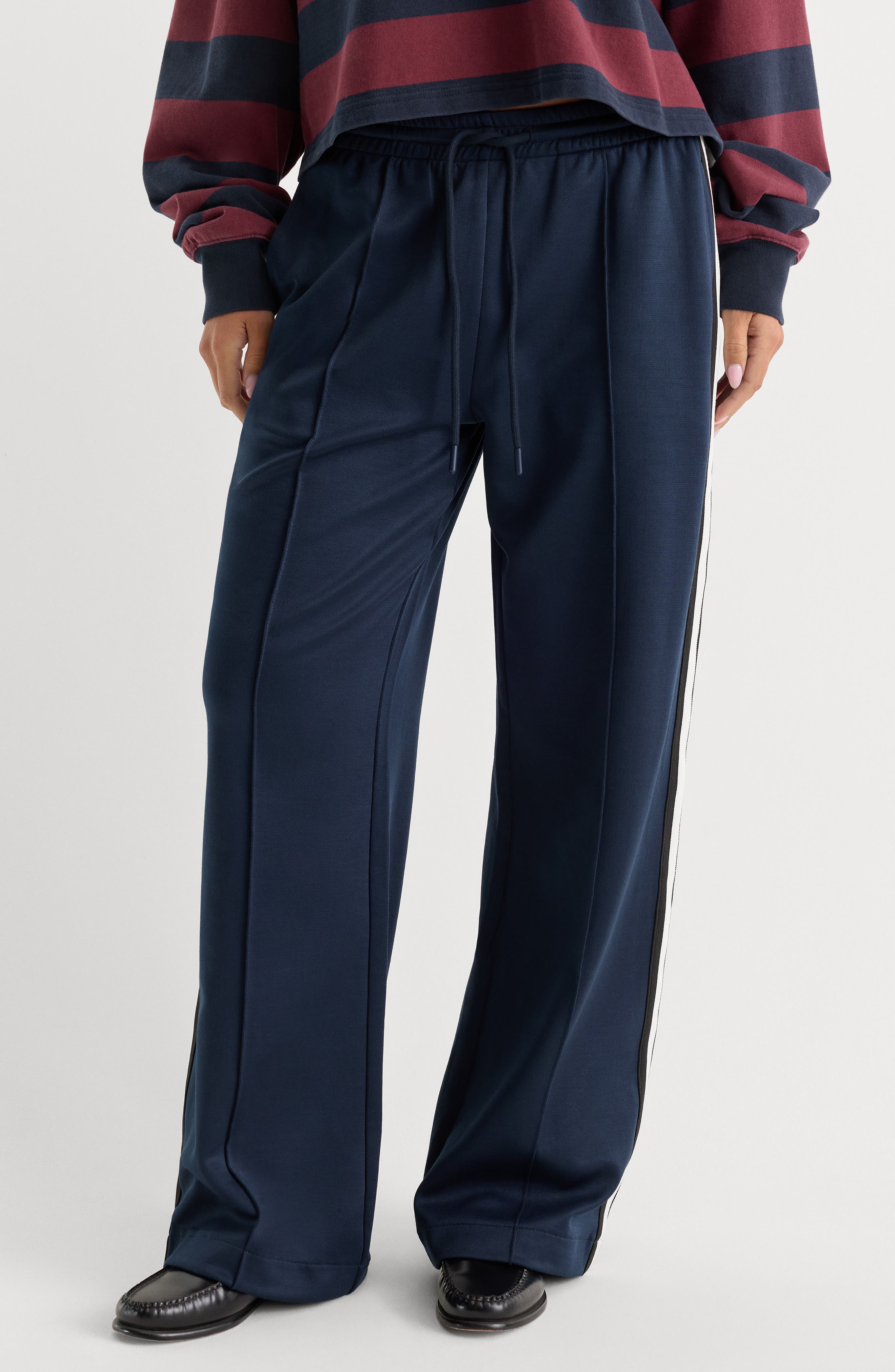selected NEW NAVY002