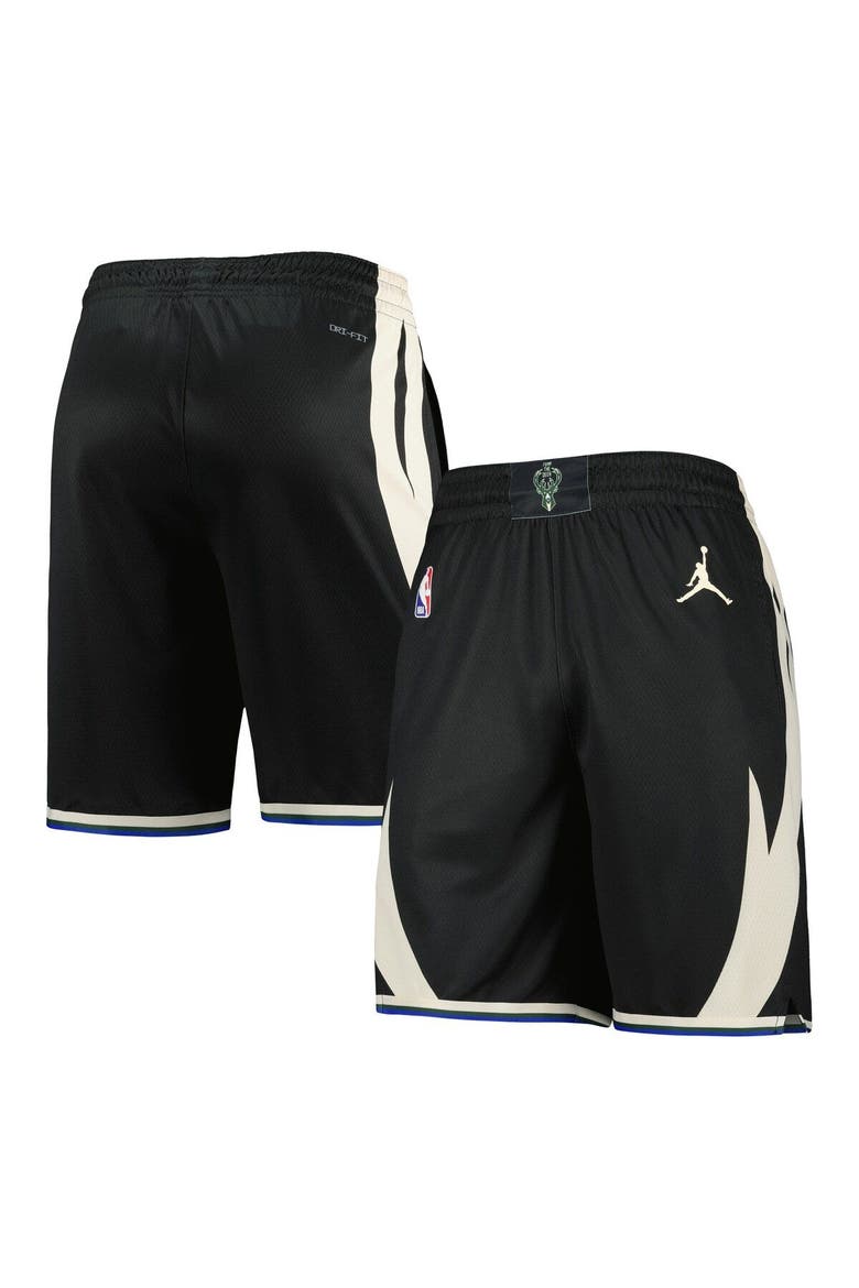Men's Jordan Brand Black Milwaukee Bucks 2022/2023 Statement Edition Swingman Performance Shorts, Main, color, Black