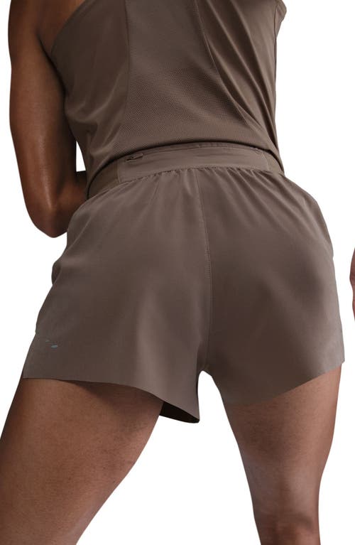 NIKE NIKE SWIFT DRI-FIT MID-RISE BRIEF-LINED RUNNING SHORTS 