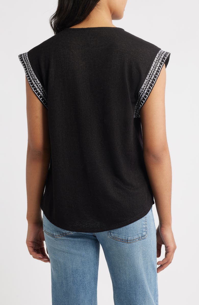 Bobeau Caty Embroidered Sleeve Knit Top, Alternate, color, Black/ Cream