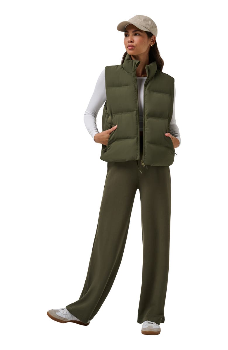 TravisMathew Moontide Quilted Vest, Alternate, color, Grape Leaf