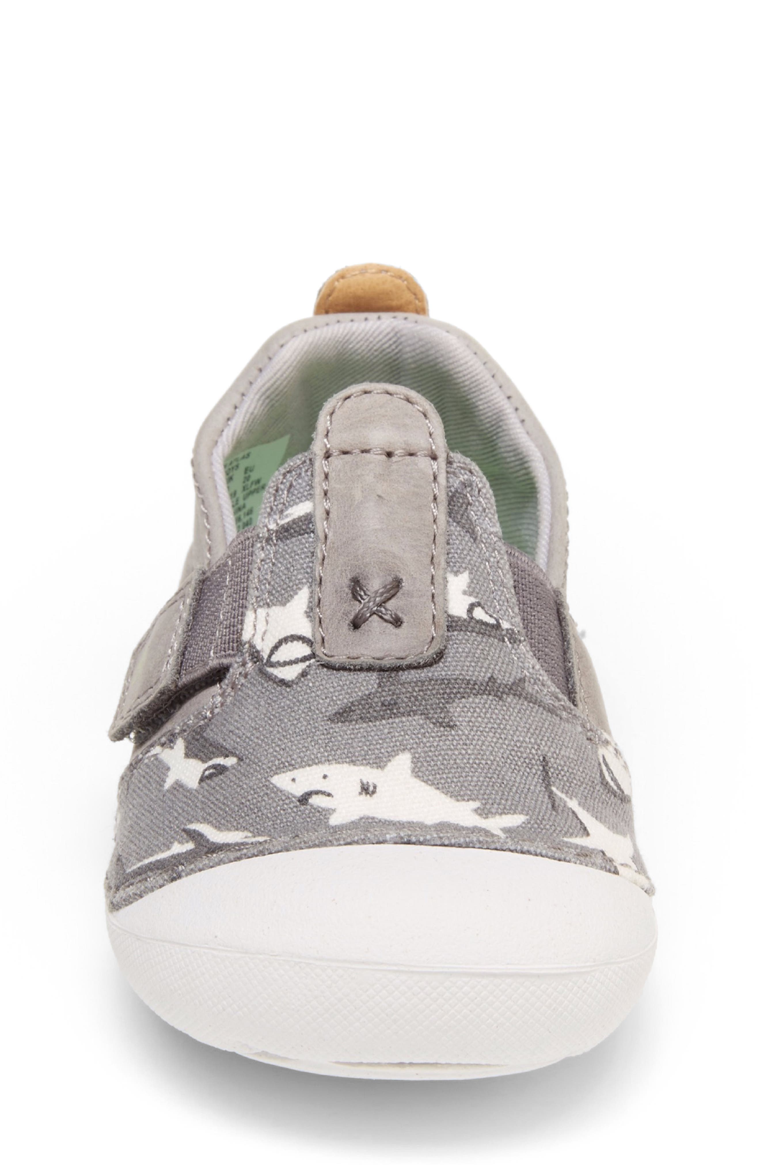 Stride Rite Soft Motion<sup>™</sup> Atlas Sneaker, Alternate, color, 