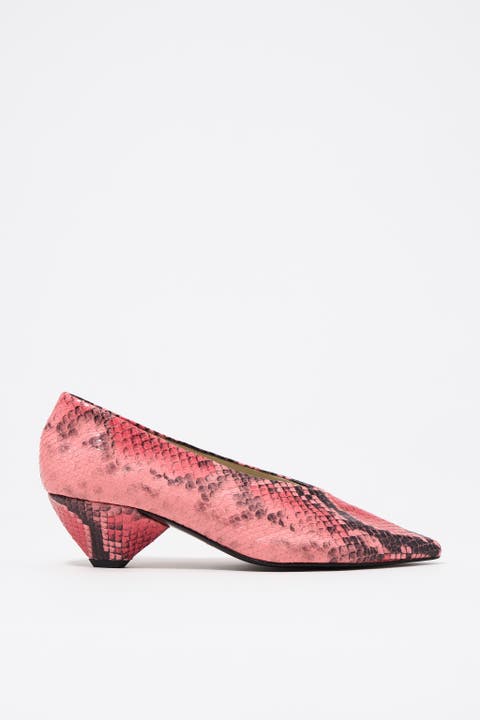 Leather Medium Heel Court Shoe