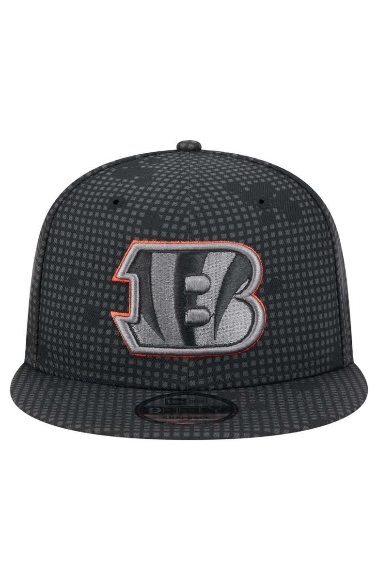 New Era Men's New Era Black Cincinnati Bengals Midnight Ink Pop Outline 9FIFTY Snapback Hat, Alternate, color, 