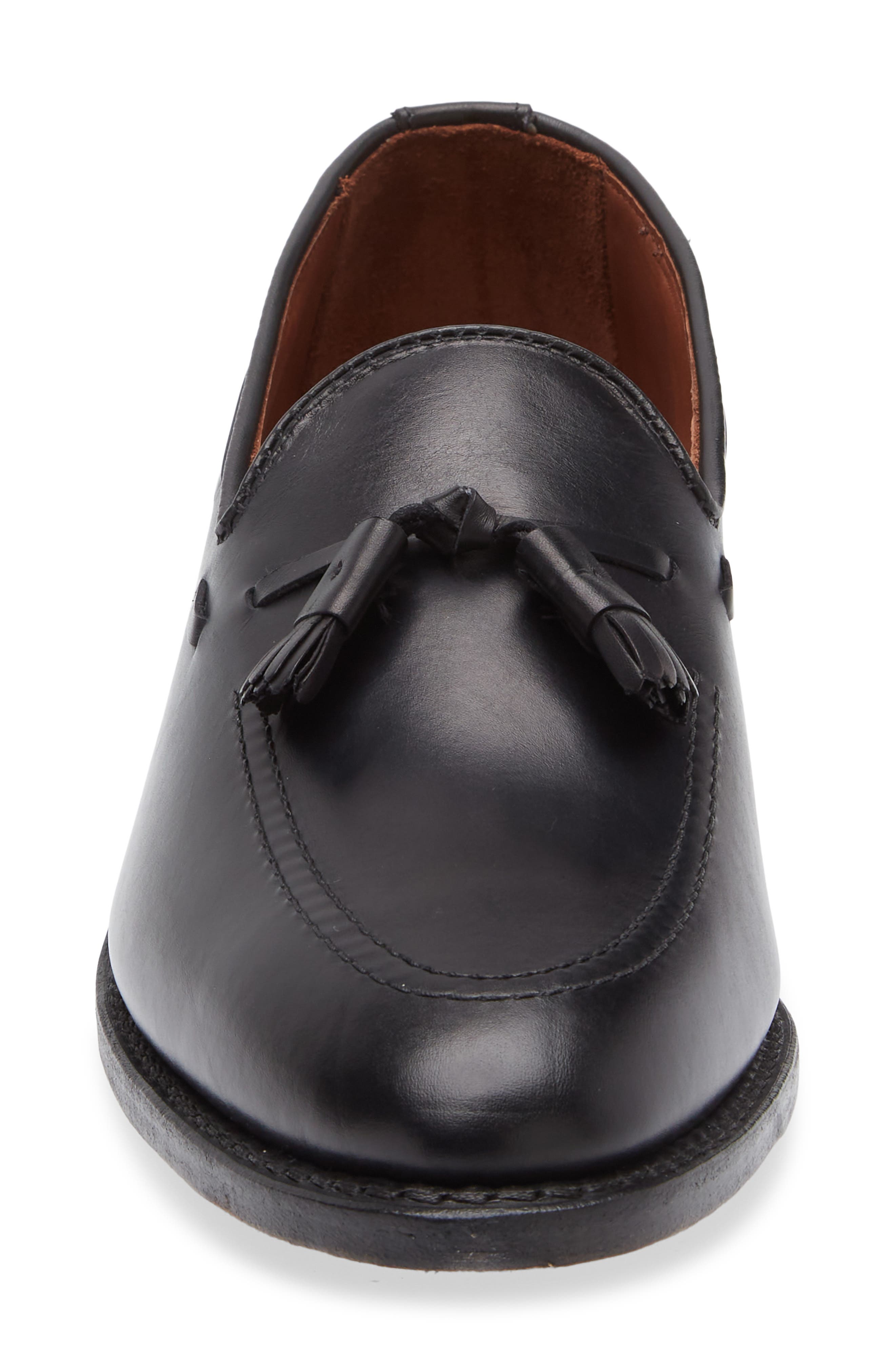 Allen Edmonds Grayson Tassel Loafer, Alternate, color, Black Leather