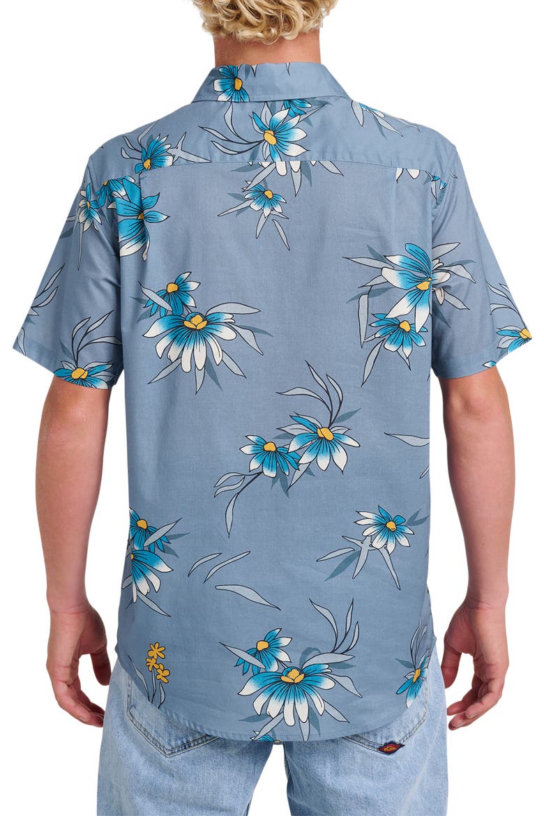 Costal Flora Classic Fit Floal Short Sleeve Cotton Button-Up Shirt, Alternate, color, CORONET BLUE