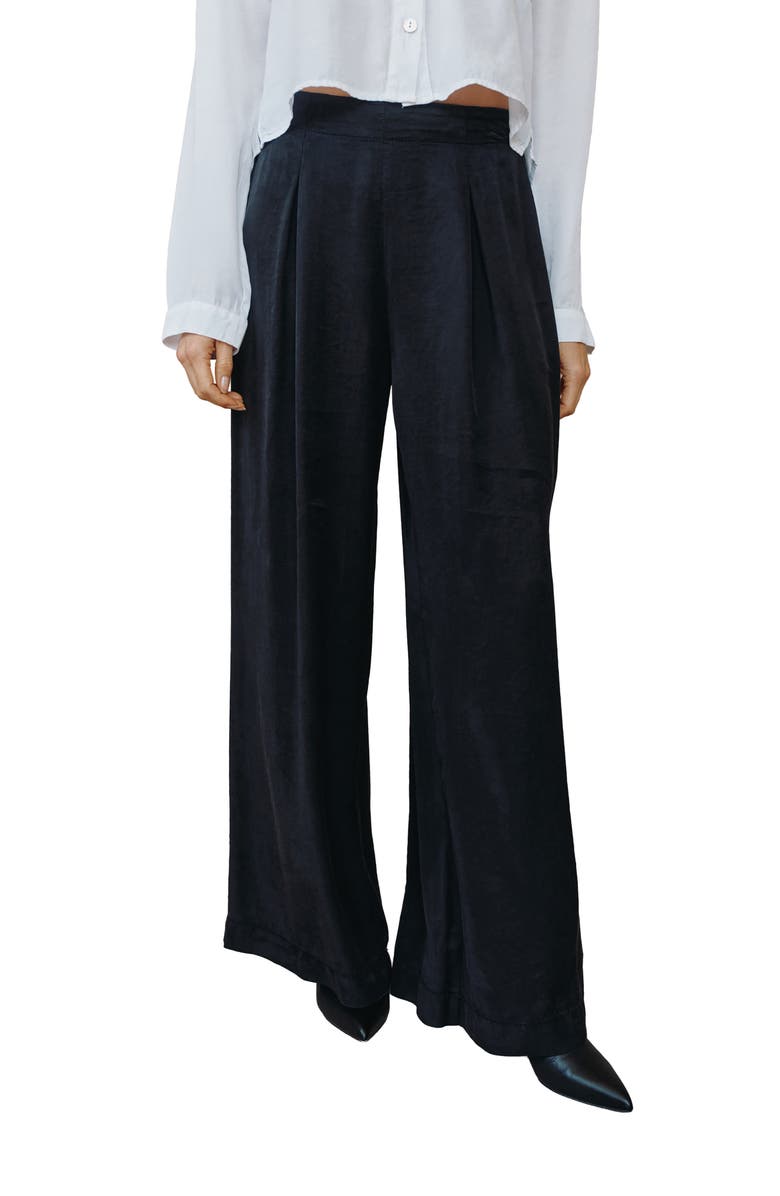 Bella Dahl Inverted Pleat Pull-On Wide Leg Pants, Main, color, Black