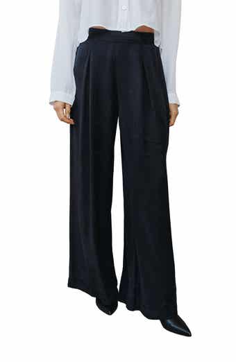 Inverted Pleat Pull-On Wide Leg Pants