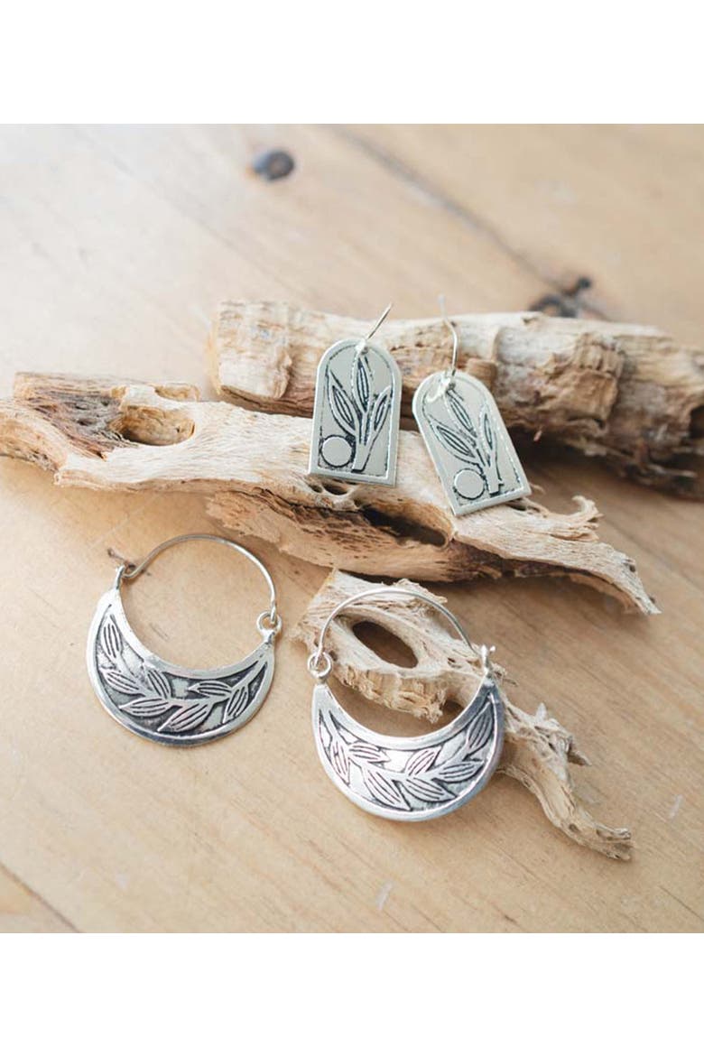 Patra Vine Hoop Earrings, Alternate, color, Silver