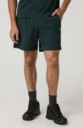 Vuori Crosscourt Pro Performance Shorts