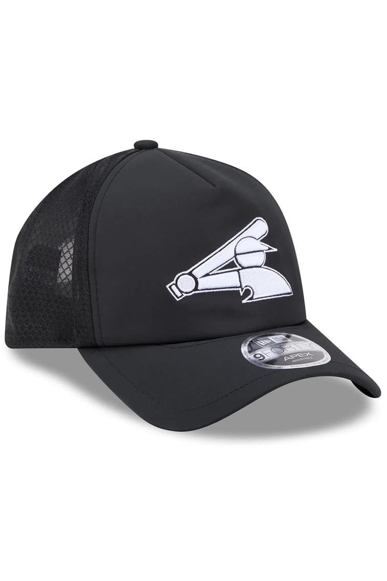Men's New Era Black Chicago White Sox 2026 Batting Practice Alternate Apex 9FORTY Adjustable Hat, Alternate, color, Black