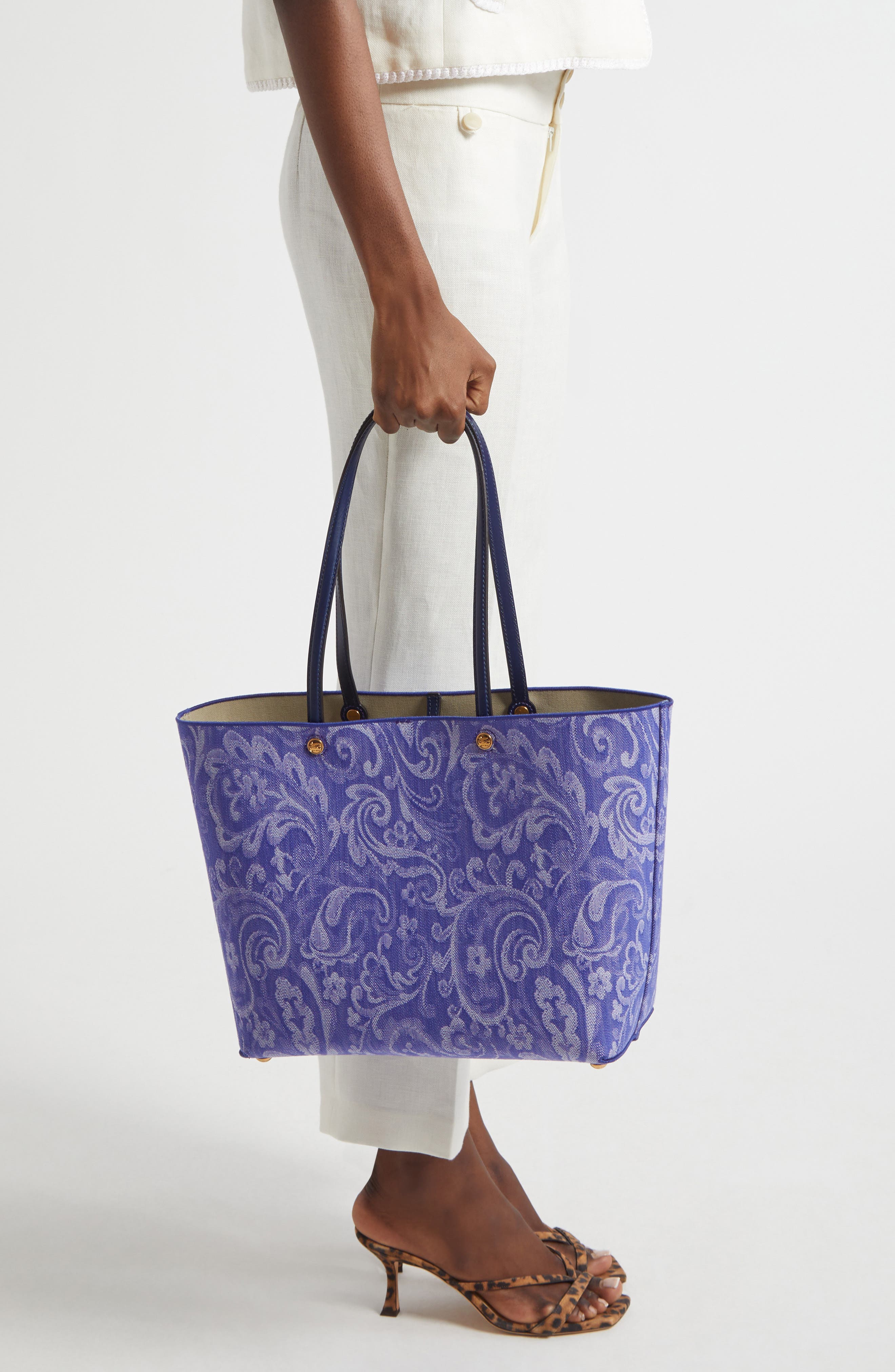 Etro Medium Essential Canvas Shopper, Alternate, color, 