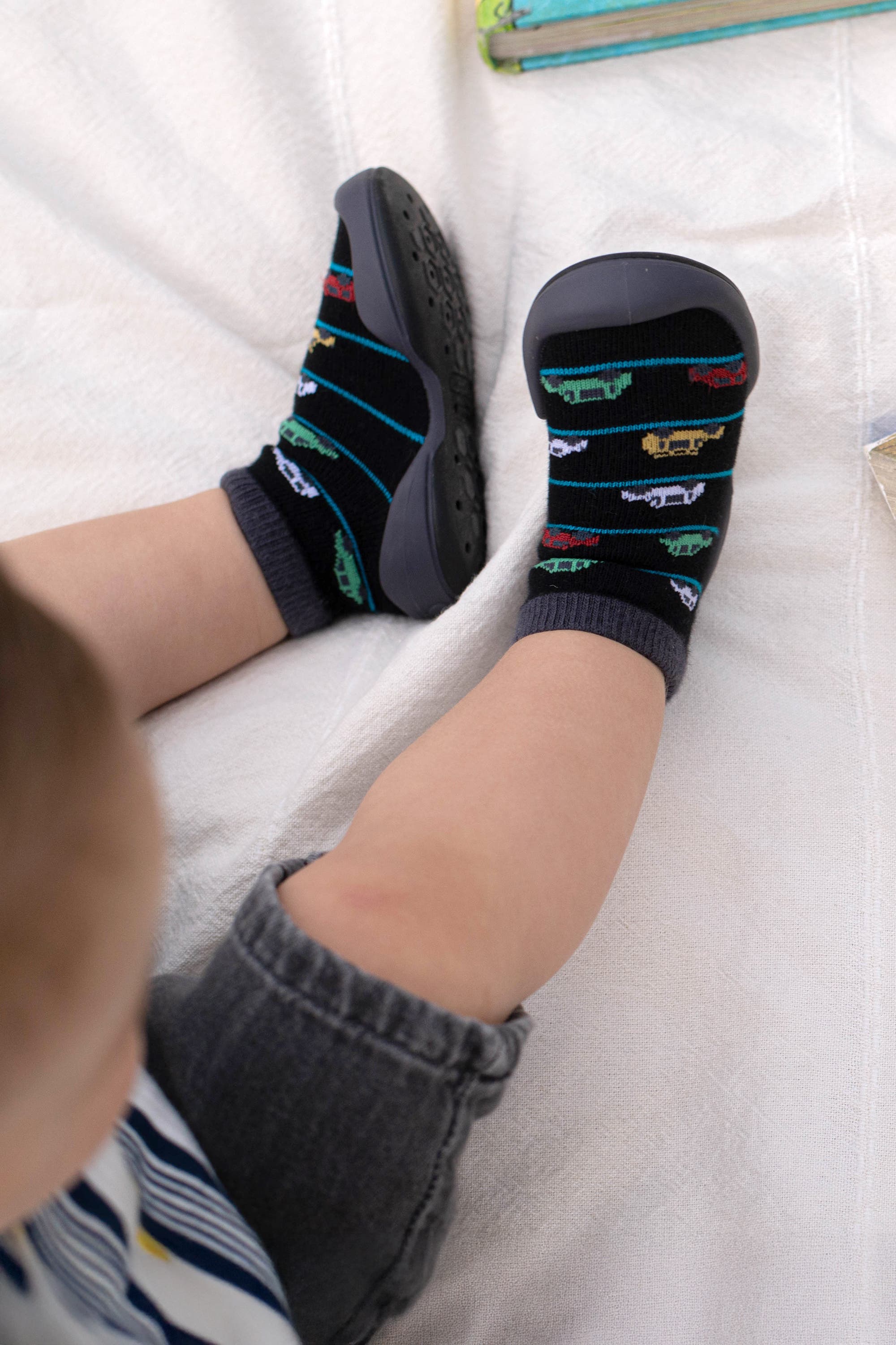 Komuello Baby Boy First Walk Sock Shoes Broom Broom, Alternate, color, Broom Broom