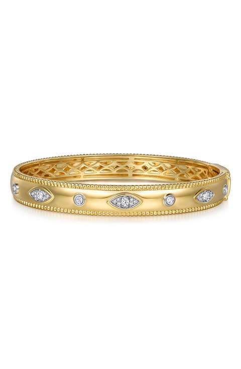 Bujukan 14K Gold Diamond Bangle
