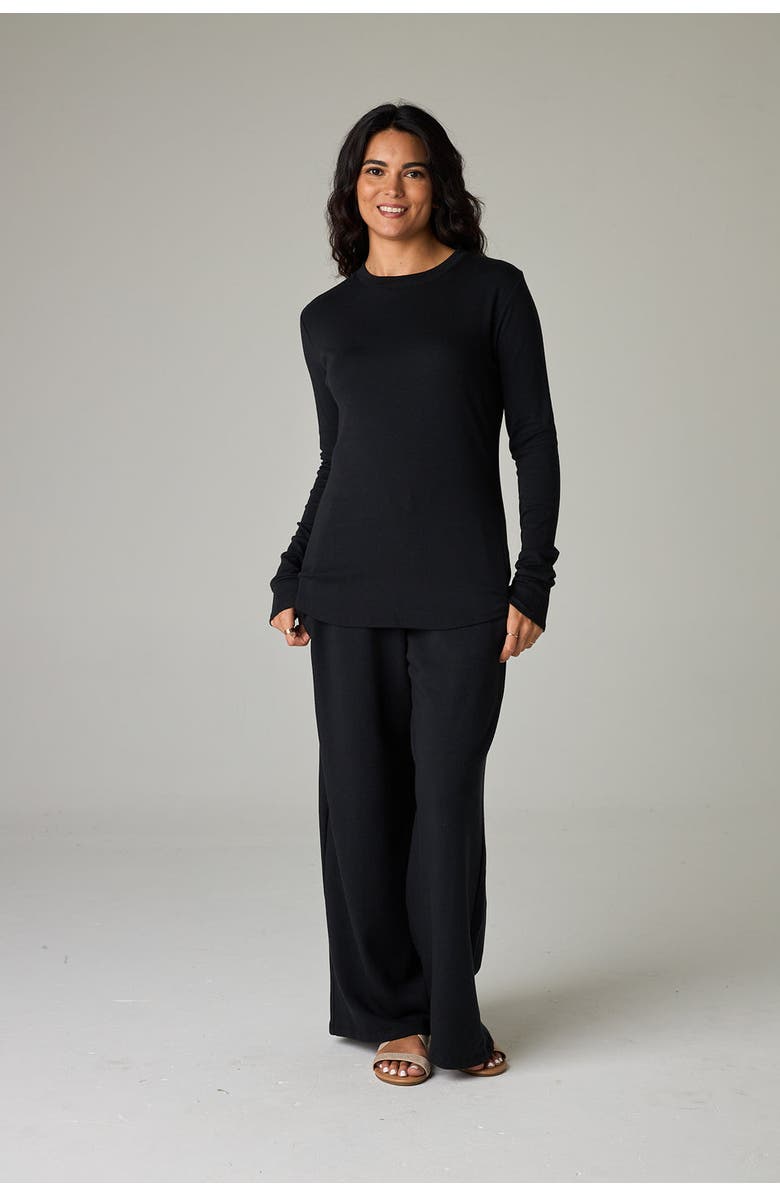 eavolu Garda Eco-Luxe Rib Crew-Neck Long Sleeve Top - Ultra Luxe Flow, Alternate, color, Coal Black