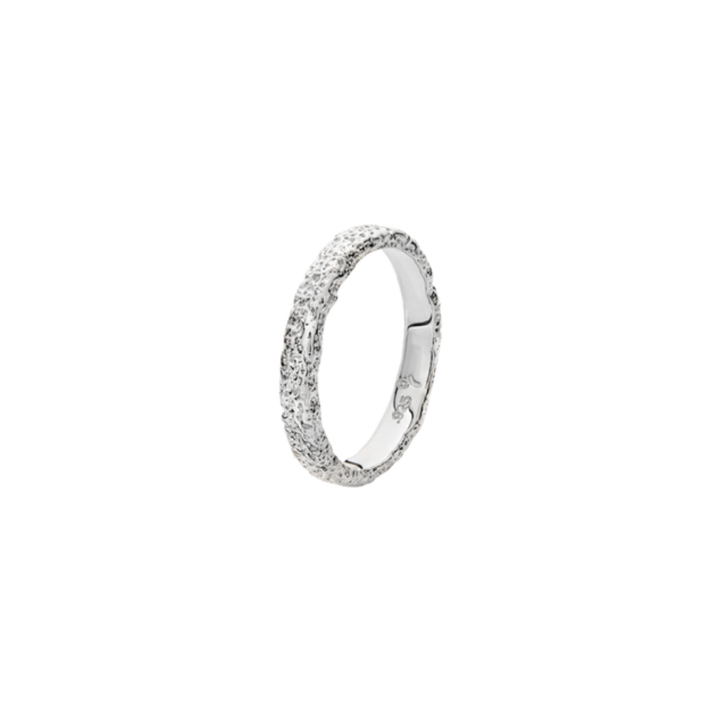 Lucy Quartermaine Hula Slim Ring