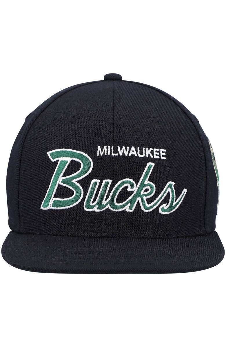 Mitchell & Ness Men's Mitchell & Ness Black Milwaukee Bucks Hardwood Classics Script 2.0 Snapback Hat, Alternate, color, Black