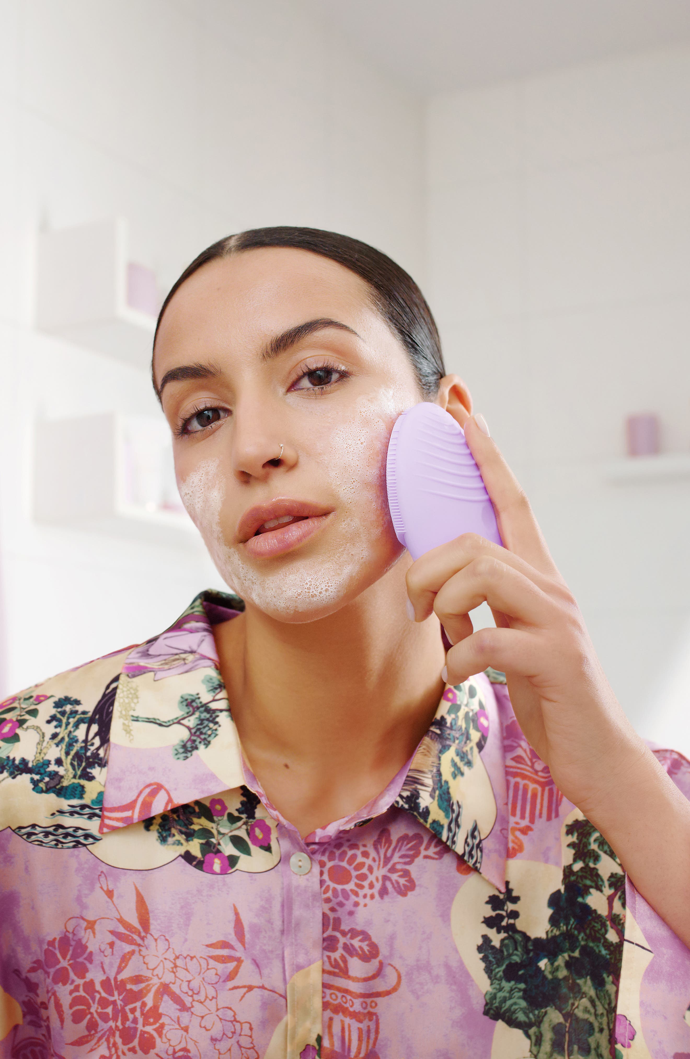 FOREO LUNA™ 3 Sensitive Skin Facial Cleansing & Firming Massage
