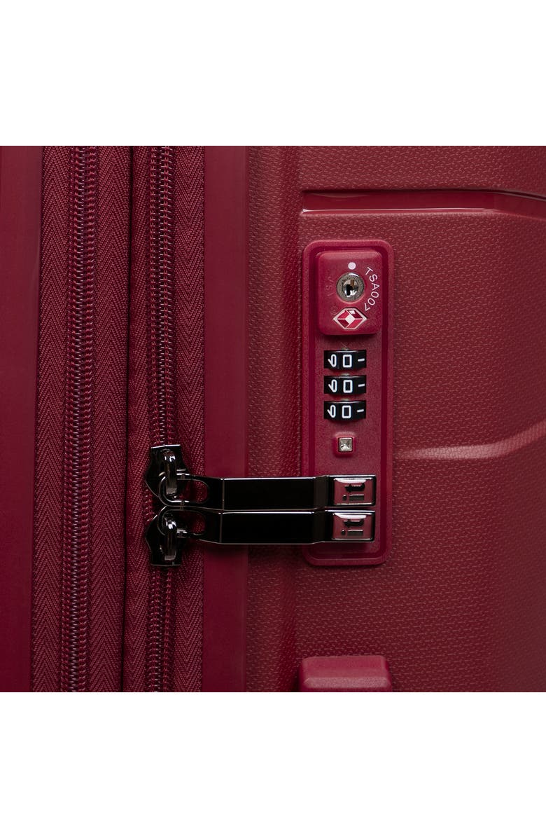 IT LUGGAGE 26" Momentous 8 Wheel Spinner Case, Alternate, color,