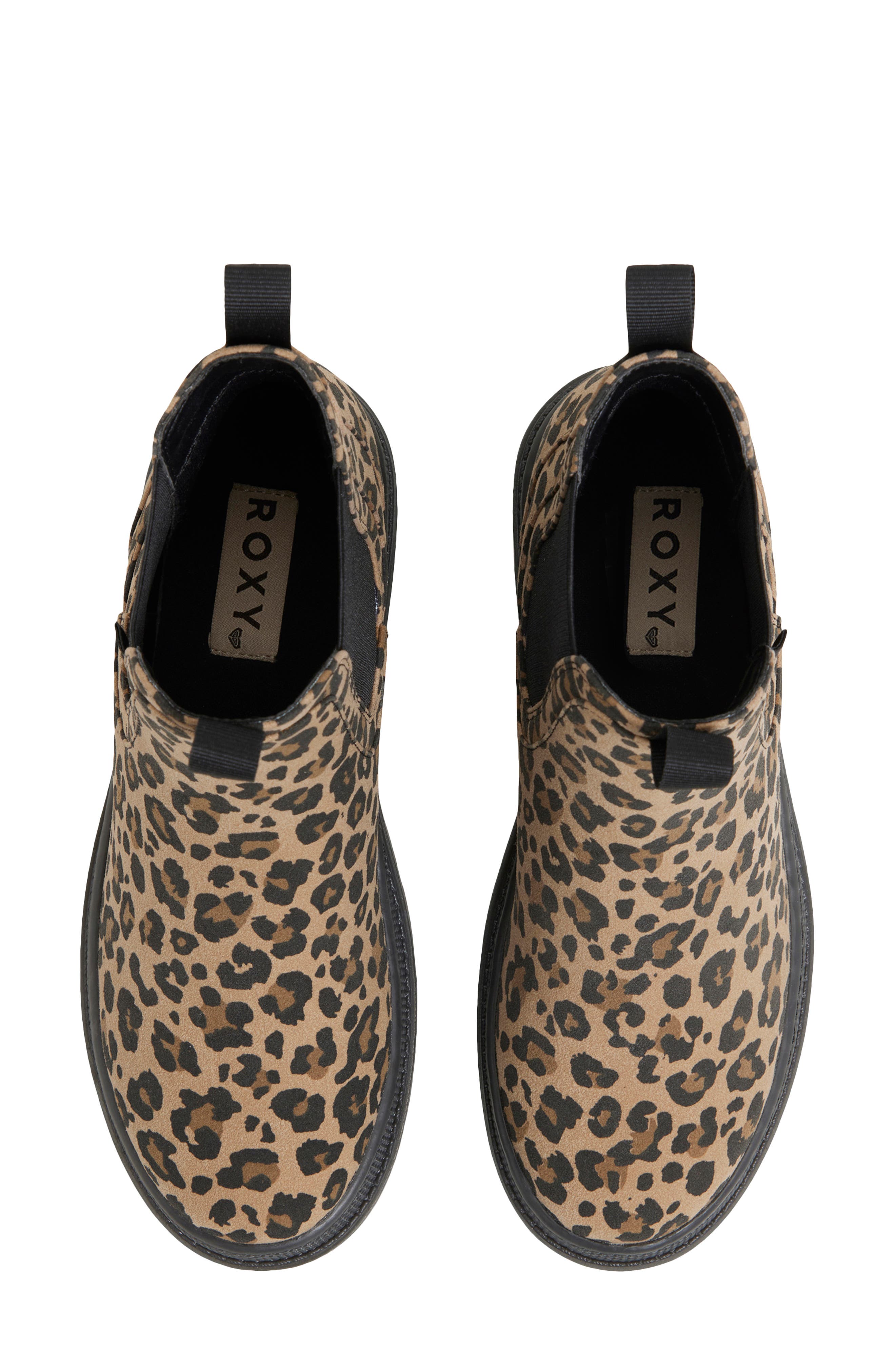 Roxy Wonderland Chukka Boot, Alternate, color, 