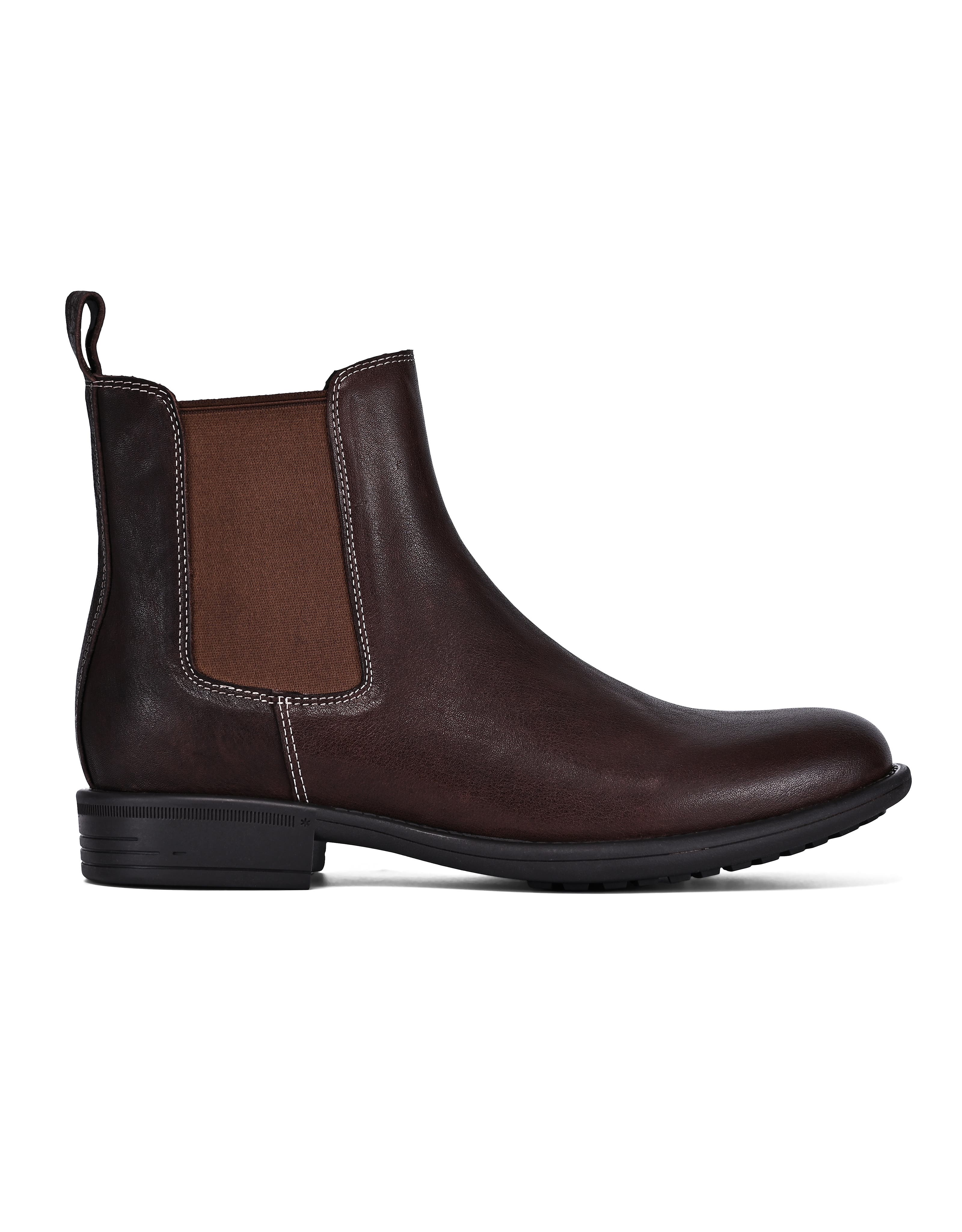 Classic Genuine Leather Versatile Everyday Chelsea Boot, Alternate, color, Coffee