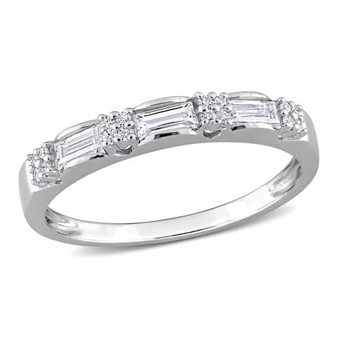 3/8CT DEW Moissanite Anniversary Ring