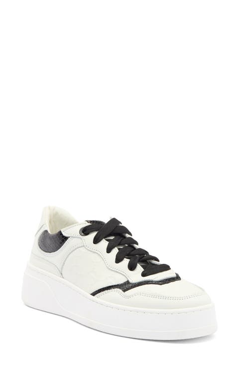 Minerva Sneaker (Women)