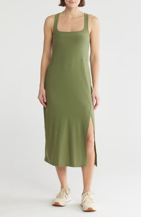 Featherweight Getaway Split Hem Midi Dress