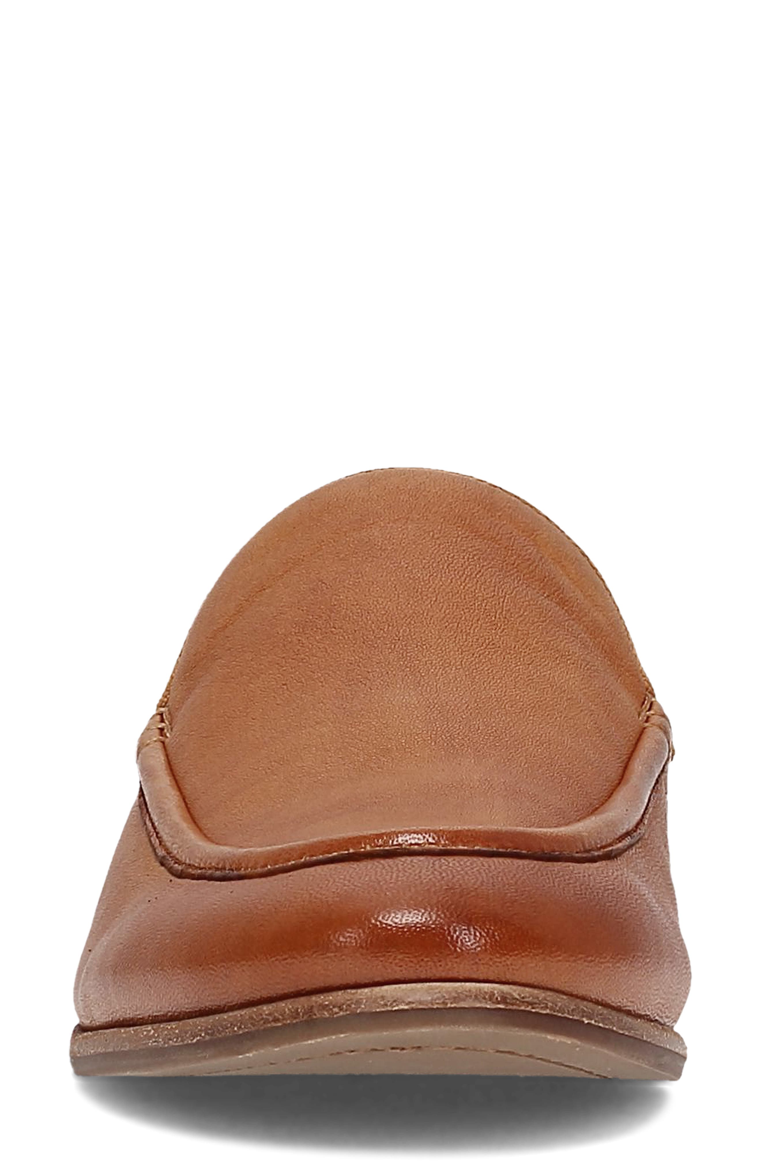 Faith Mule, Alternate, color, AMBER
