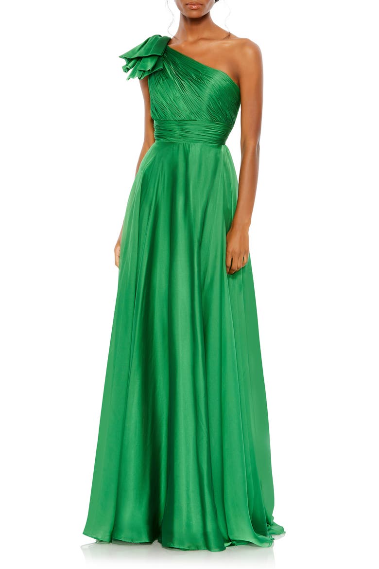 One Shoulder Pleated Chiffon Gown with Draped Waist and High Slit, Main, color, EMERALD