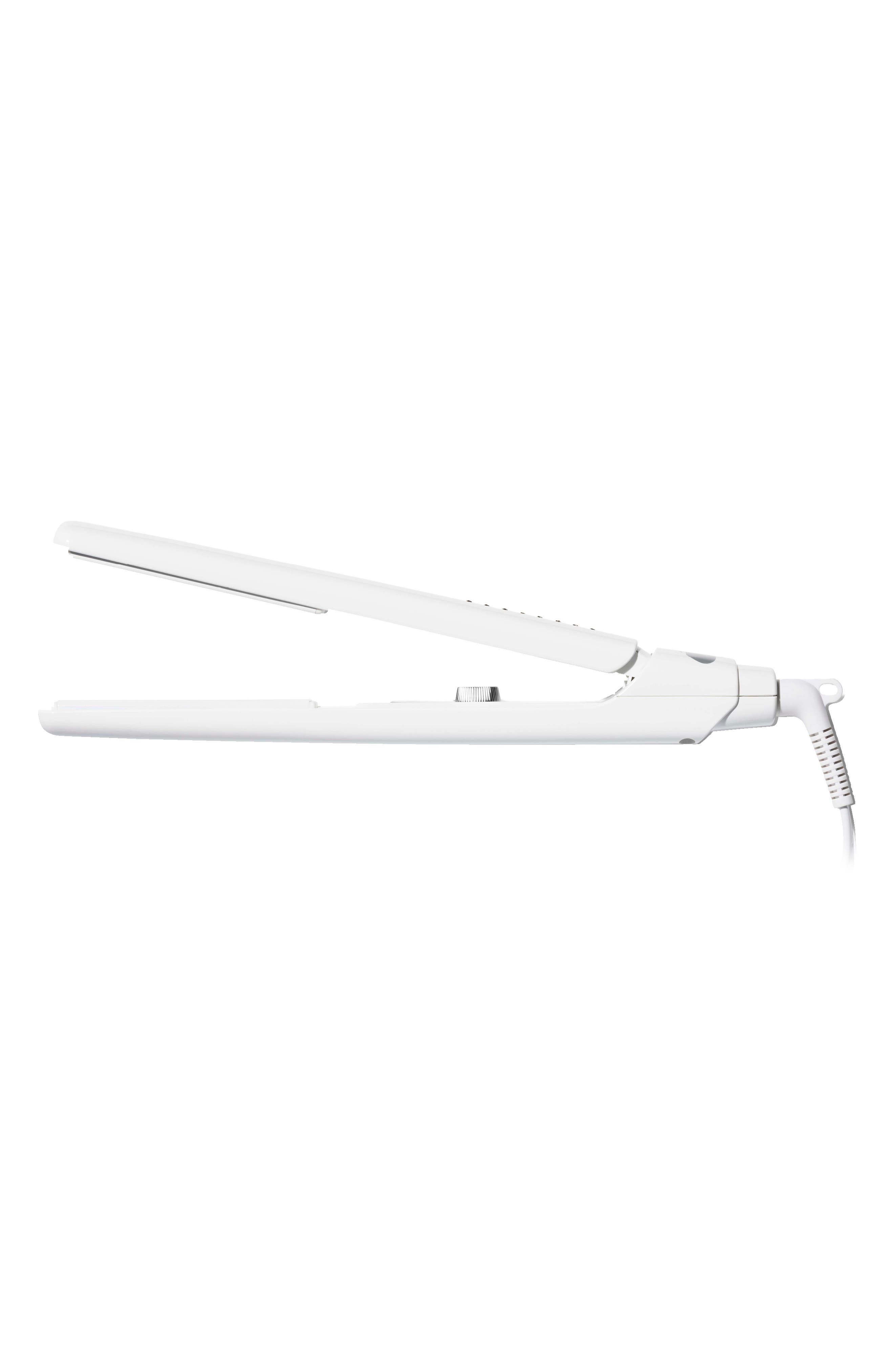 T3 Certified Refurbished T3 SinglePass® 1-Inch Straightening & Styling Iron